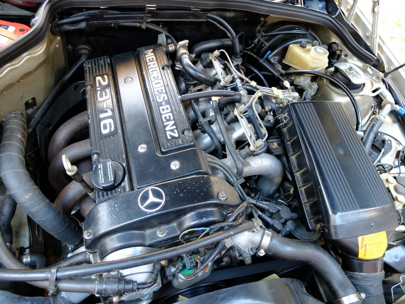 Illustration for article titled For $17,500, Could This 1987 Mercedes 190 Cosworth 2.3 16v Be a Cos You Could Get Behind?